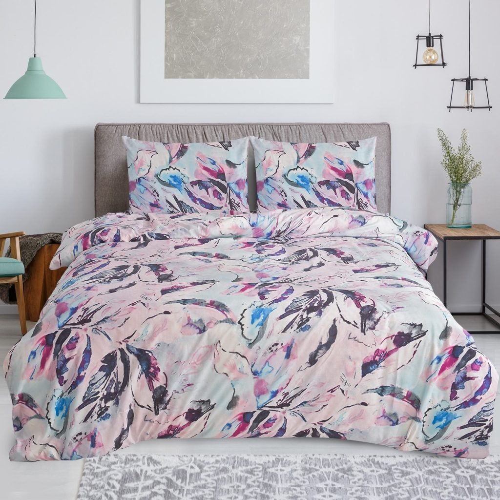 Bedding heb0d179a16374f46b870386a28bce3aeh